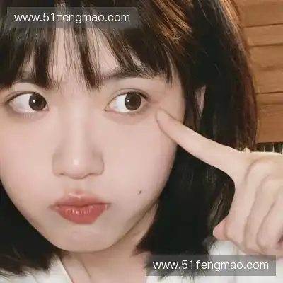 经裙瀚